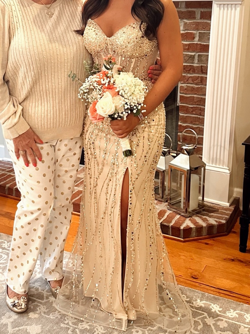 Gold/Champagne Corset Beaded Prom Gown w/ Thigh Slit V-Neck PERFECT CONDITION